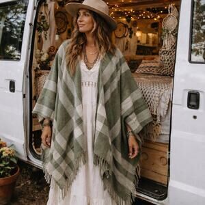 Universal Thread Kimono Sweater/Shawl Olive Green And Gray SO SOFT! OSFM